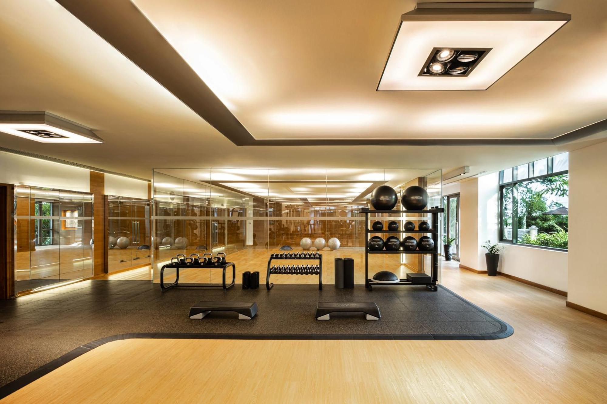 Conrad Bangkok Residences Экстерьер фото