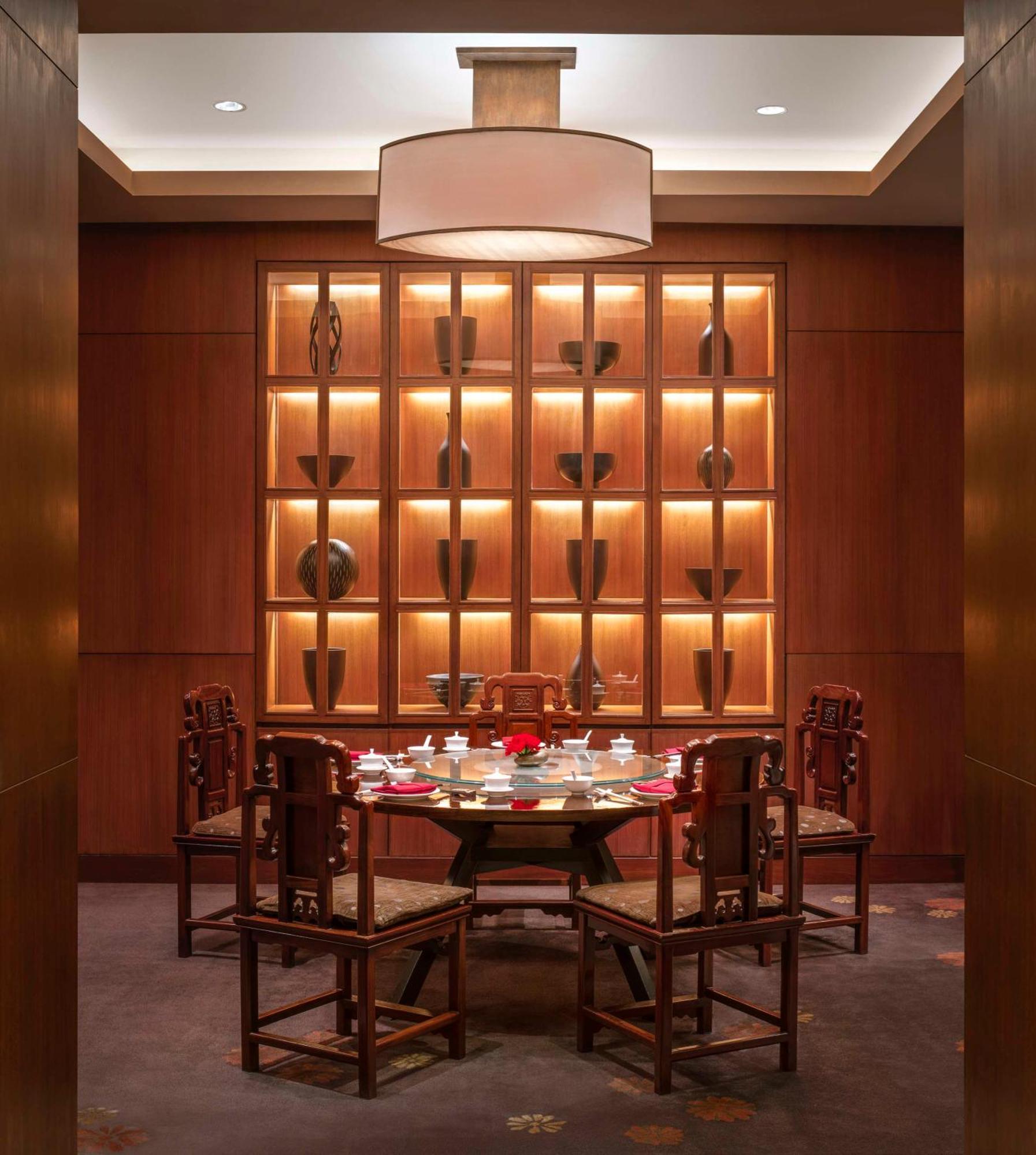 Conrad Bangkok Residences Экстерьер фото