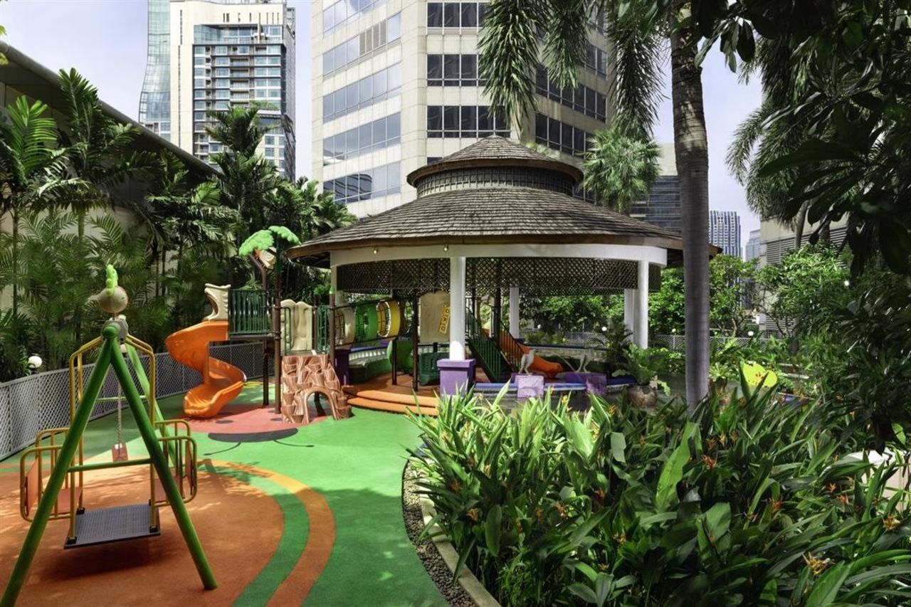 Conrad Bangkok Residences Экстерьер фото