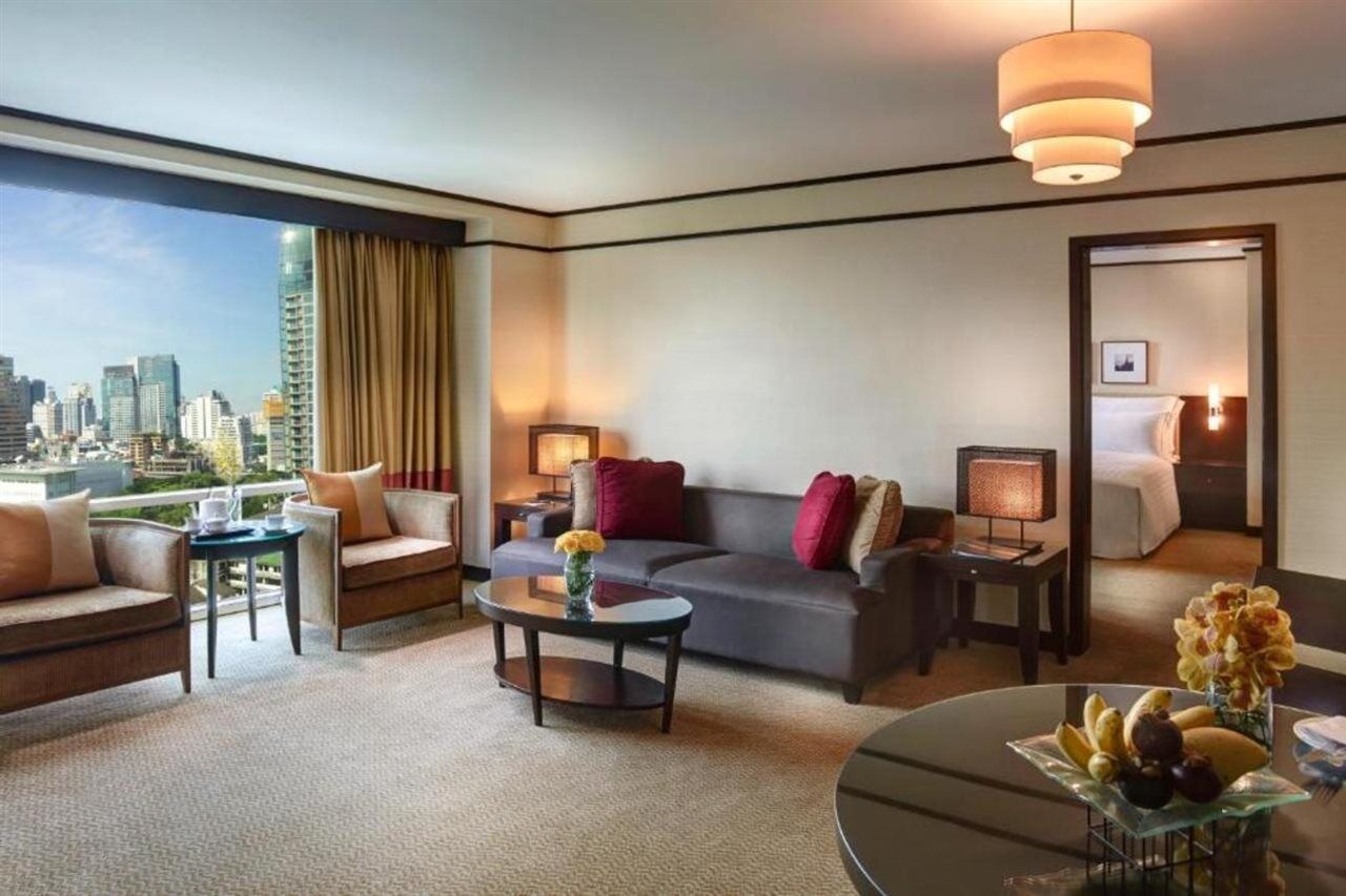 Conrad Bangkok Residences Экстерьер фото